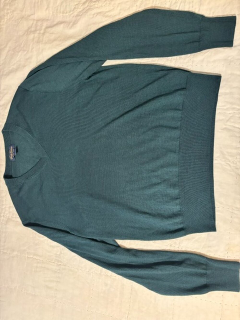 M Brooks Brothers green marino wool v neck sweater